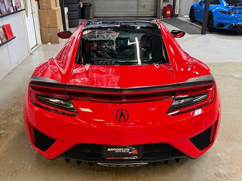 Used 2017 Acura NSX AWD/4WD image 9