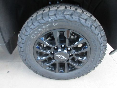 New 2026 Chevrolet Silverado 3500 LTZ w/ LTZ Plus Package AWD/4WD image 9
