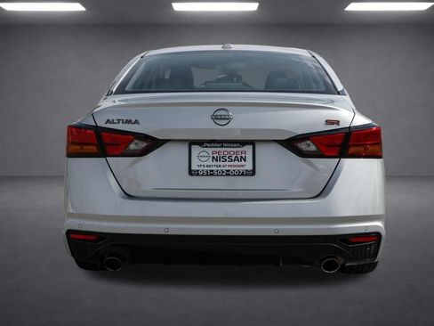 Used 2024 Nissan Altima 2.5 SR FWD image 5