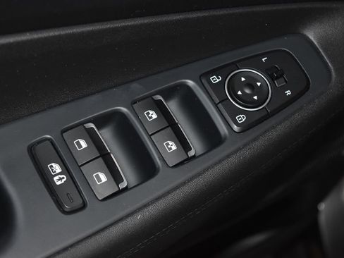 Used 2023 Hyundai Santa Fe XRT image 5