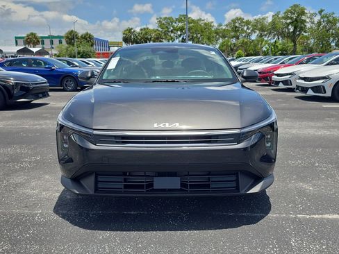 New 2026 Kia K4 FWD image 3
