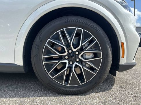 Used 2025 Ford Mustang Mach-E Premium RWD image 7