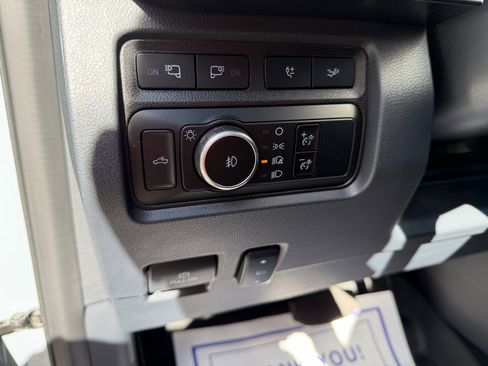 Used 2024 Ford F250 Lariat w/ Lariat Ultimate Package image 17