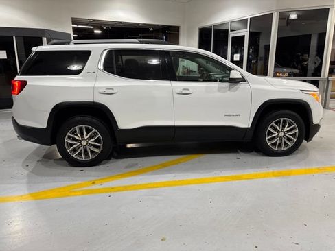 Used 2019 GMC Acadia SLE w/ Driver Alert Package I AWD/4WD image 8