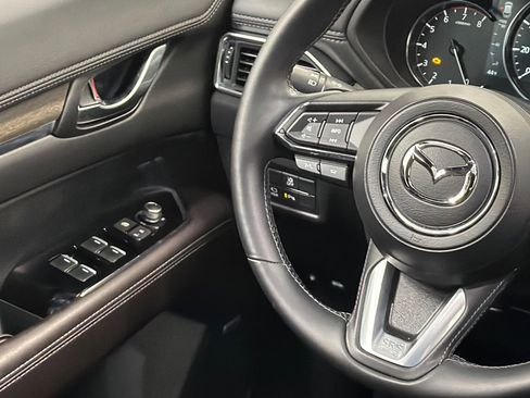 Used 2025 MAZDA CX-5 Signature image 21