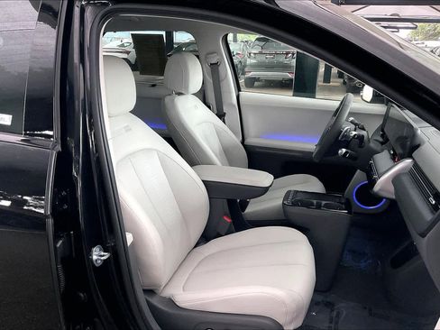 Certified 2026 Hyundai Ioniq 5 Limited RWD image 8