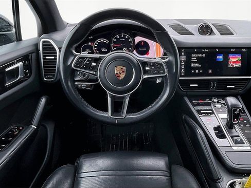 Used 2019 Porsche Cayenne image 10