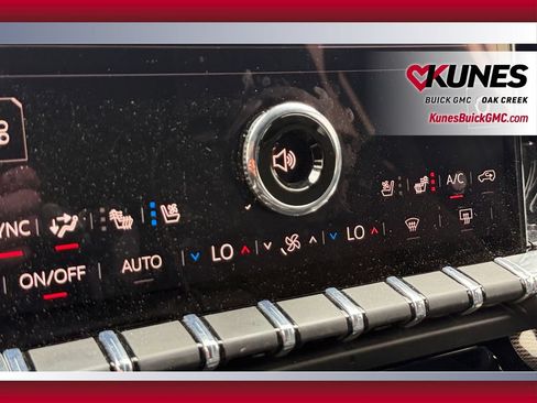 Used 2025 GMC Yukon XL Elevation w/ Elevation Premium Package AWD/4WD image 34