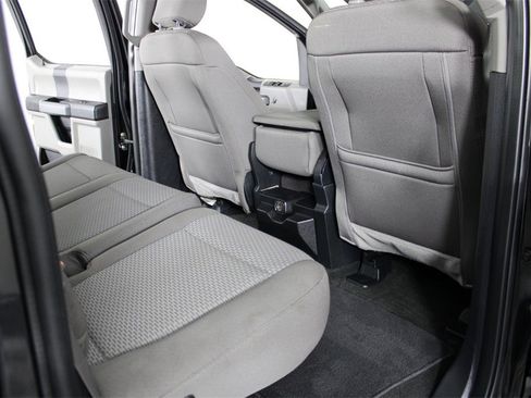 Used 2020 Ford F150 XLT image 31