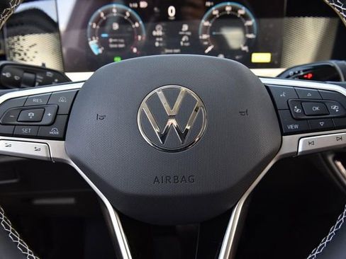 New 2026 Volkswagen Tiguan S FWD image 17