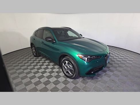 New 2025 Alfa Romeo Stelvio Sprint w/ Convenience Package image 44