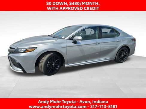 Used 2024 Toyota Camry XSE FWD image 4