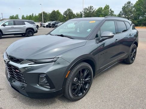 Used 2019 Chevrolet Blazer RS FWD image 4