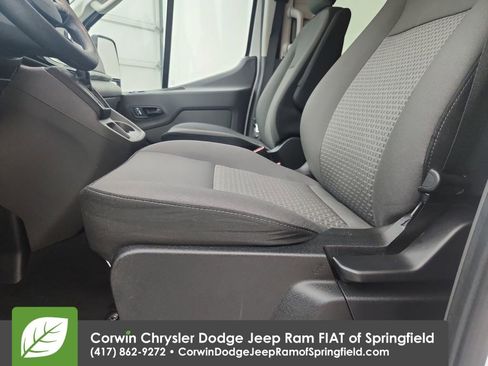Used 2025 Ford Transit 350 XLT RWD image 11