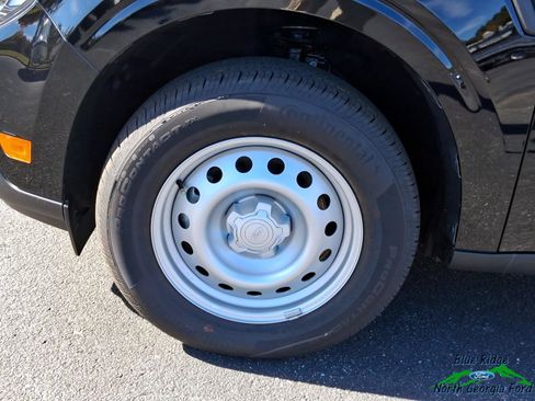 New 2025 Ford Maverick XL image 9