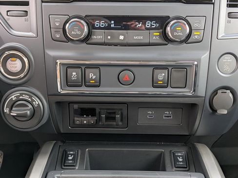 Certified 2024 Nissan Titan SV w/ SV Convenience Package image 22