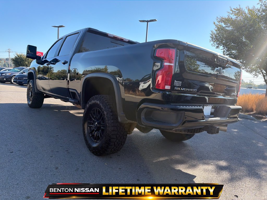 Used 2026 Chevrolet Silverado 2500 ZR2 AWD/4WD image 3