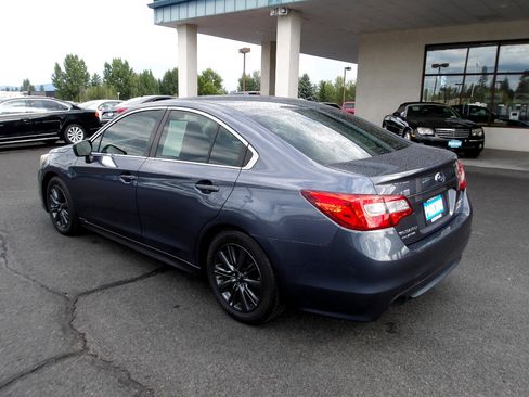 Used 2015 Subaru Legacy 2.5i image 3