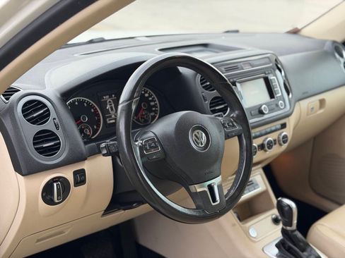 Used 2013 Volkswagen Tiguan SEL AWD/4WD image 9