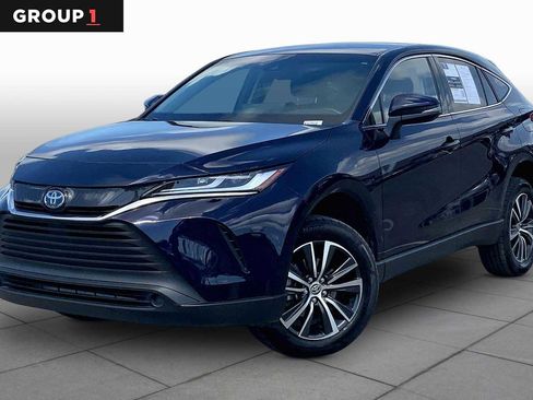 Used 2024 Toyota Venza LE AWD/4WD image 1
