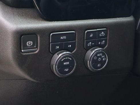 Used 2023 Chevrolet Silverado 1500 LTZ w/ LTZ Convenience Package II image 26