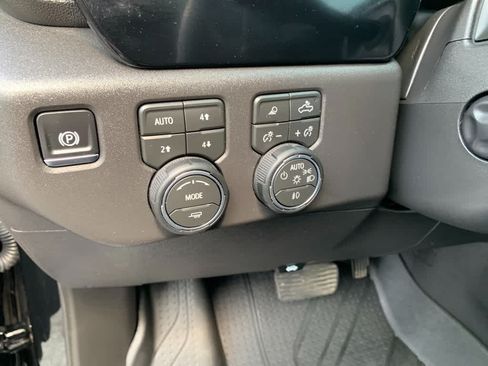 Used 2026 Chevrolet Silverado 1500 High Country w/ High Country Premium Package AWD/4WD image 23