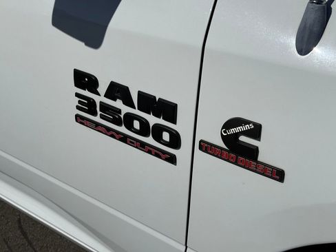 Used 2012 RAM 3500 Big Horn RWD image 15
