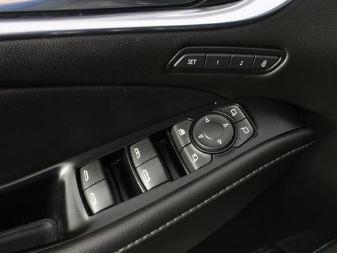 Used 2023 Buick Enclave Avenir w/ Avenir Technology Package image 14