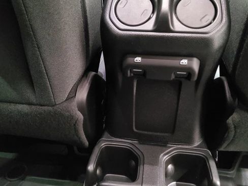 Used 2024 Jeep Wrangler Willys image 20