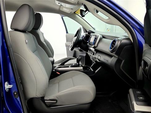 Certified 2023 Toyota Tacoma SR5 image 17