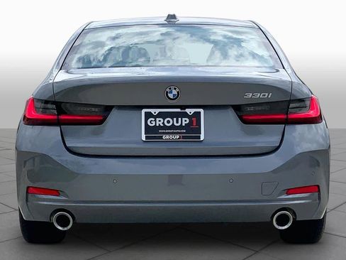 Used 2024 BMW 330i Sedan RWD image 4