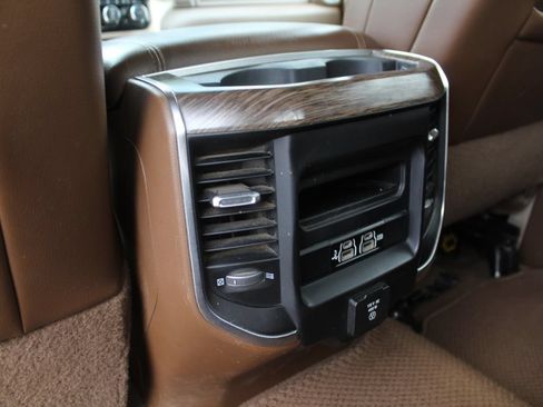 Used 2019 RAM 3500 Laramie AWD/4WD image 14