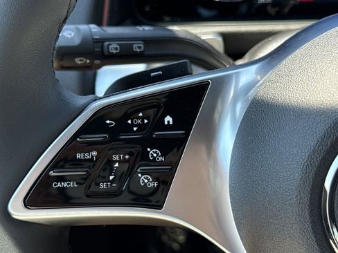 New 2026 Mercedes-Benz GLB 250 image 21