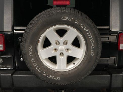 Used 2008 Jeep Wrangler Unlimited X AWD/4WD image 16