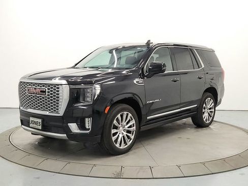 Used 2023 GMC Yukon Denali image 3
