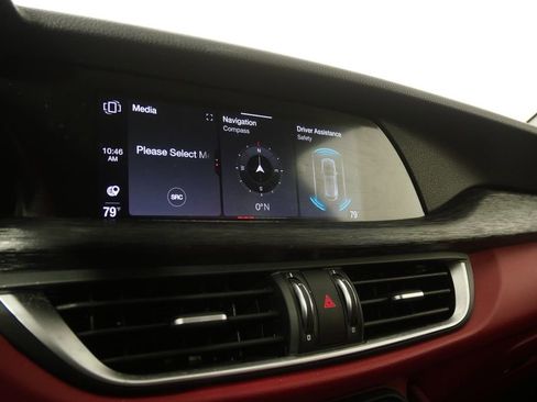 Used 2021 Alfa Romeo Stelvio Sprint w/ Nero Edizione image 20