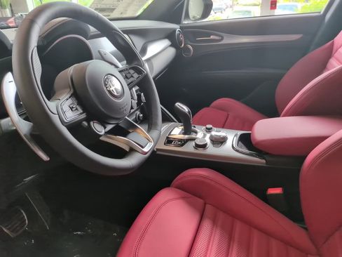 New 2026 Alfa Romeo Stelvio Sprint AWD/4WD image 19