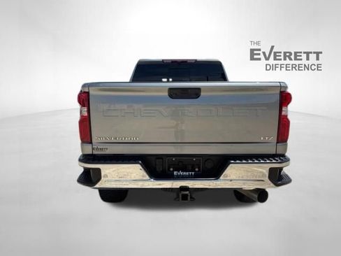 Used 2024 Chevrolet Silverado 2500 LTZ w/ LTZ Convenience Package AWD/4WD image 6