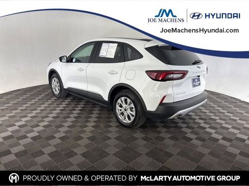 Used 2025 Ford Escape Active image 8