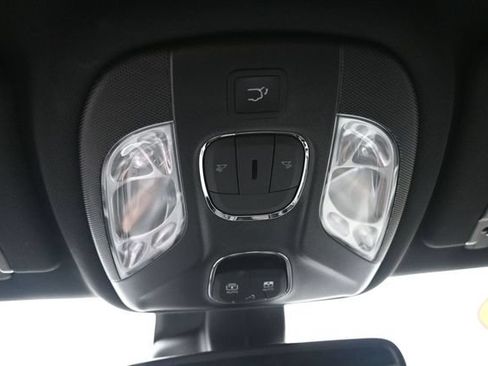 New 2026 Jeep Compass Limited w/ Sun, Sound & Navigation Group AWD/4WD image 29