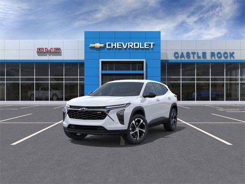 New 2026 Chevrolet Trax RS w/ Sunroof Package image 8