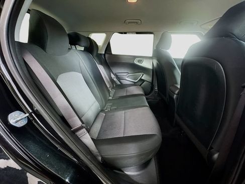 Used 2023 Kia Soul LX FWD image 28