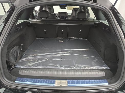 New 2026 Mercedes-Benz E 53 AMG 4MATIC Sedan image 12