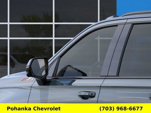 New 2026 Chevrolet Suburban Z71 AWD/4WD image 12