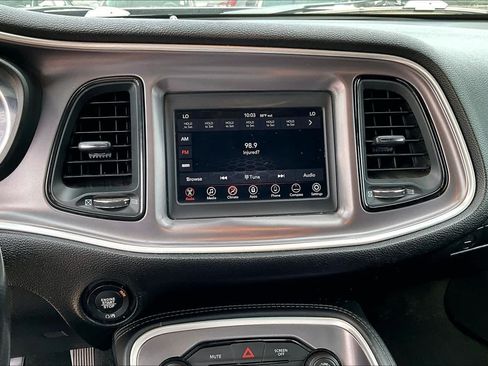 Used 2019 Dodge Challenger SXT RWD image 14