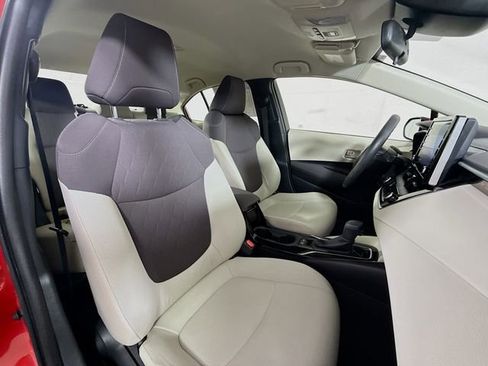 Used 2020 Toyota Corolla LE image 25
