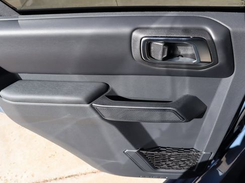 New 2025 Ford Bronco Outer Banks image 17