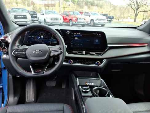 Used 2026 Chevrolet Equinox RS image 28