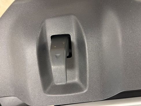 Used 2024 Jeep Wrangler Sport S image 43