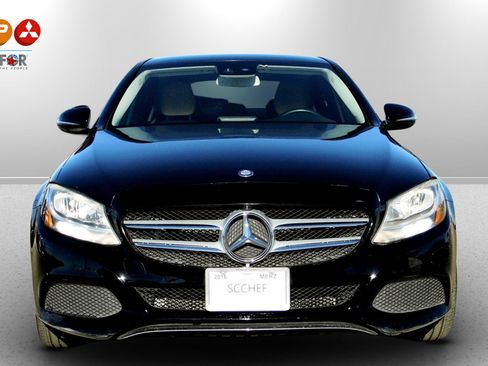Used 2016 Mercedes-Benz C 300 Sedan image 3